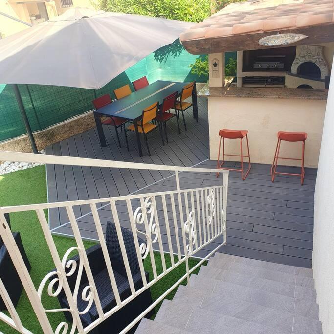 Joli De 3 Climatise Avec Jacuzzi * Marignane